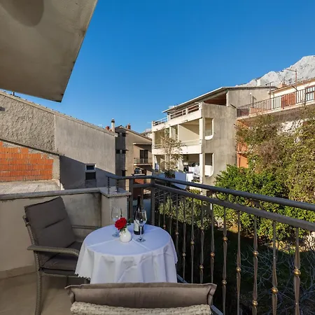 With A Parking Space - 22017 Apartment *
