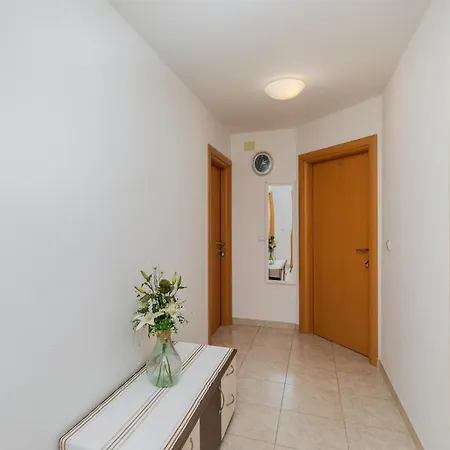 With A Parking Space - 22017 Apartment *