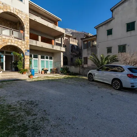 Apartment With A Parking Space - 22017
