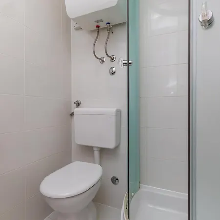 Appartement With Parking Space - 22017