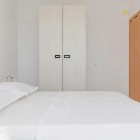 With Parking Space - 22017 Appartement Makarska